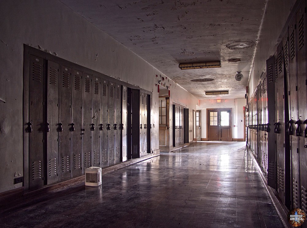 Mahanoy Area Middle School photo Abandoned America