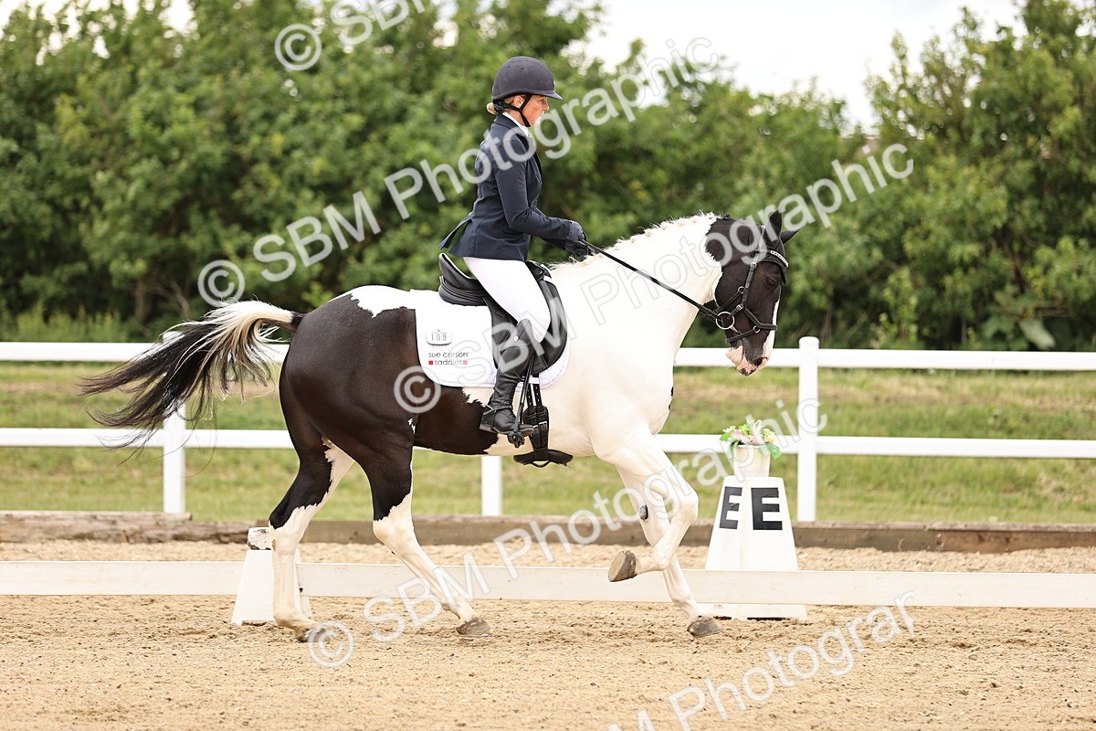 SBM_002774 - Class 2 - Novice 4 - 12.00-13.10