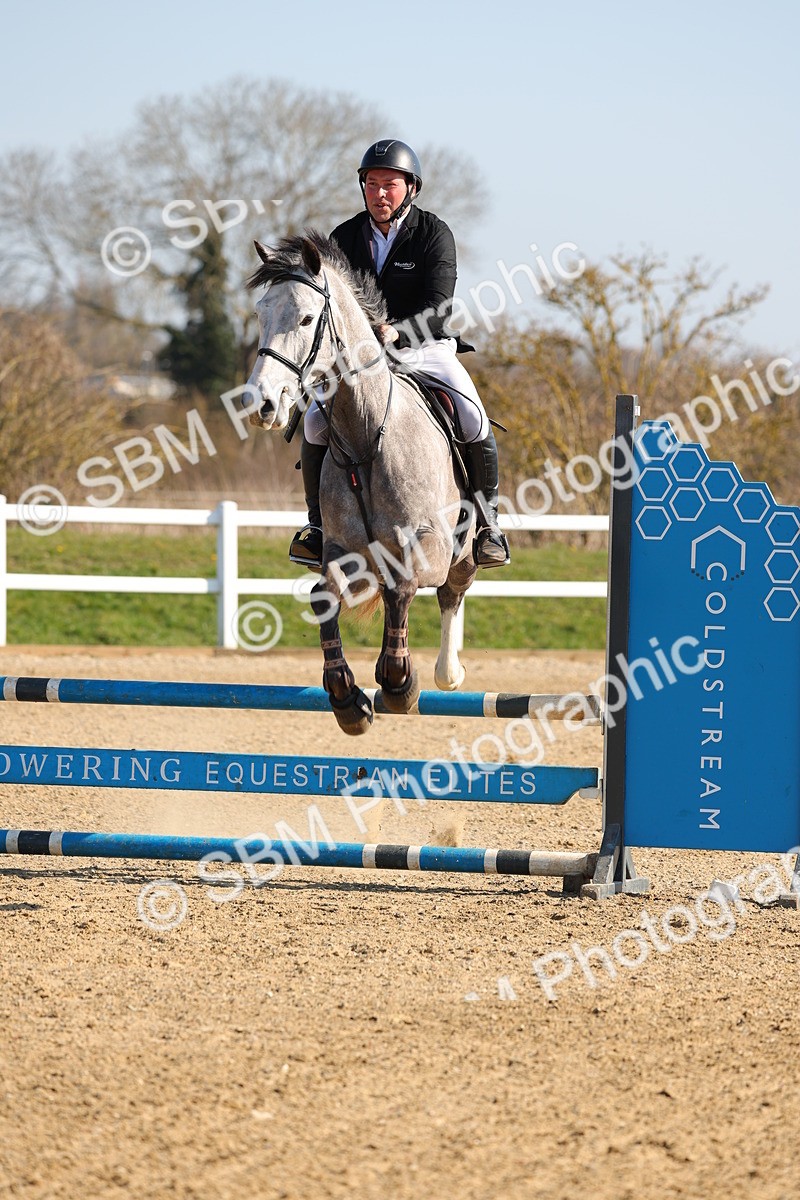 SBM_000319 - Class 1 - Clear Round