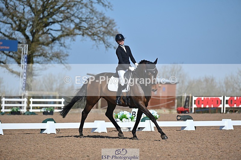 250405-093710-09821 - 122-Marie-Ayesha.Barilits-Gupta-Waverley.Furst.Dance