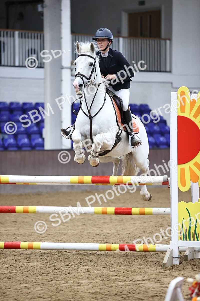 SBM_001191 - Class 5 - Blue Chip Pony Newcomers 1.00m Open