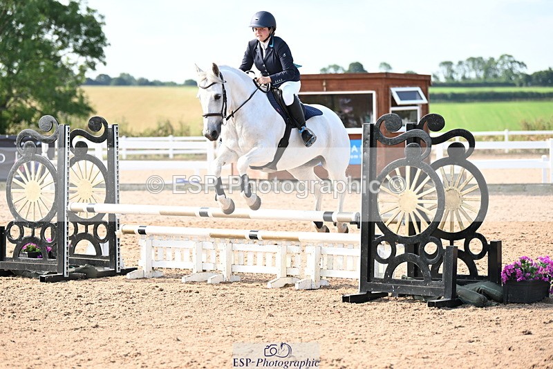 240802A-093743-03402 - Cls 21 A&B Brit Nov & 90cm Open