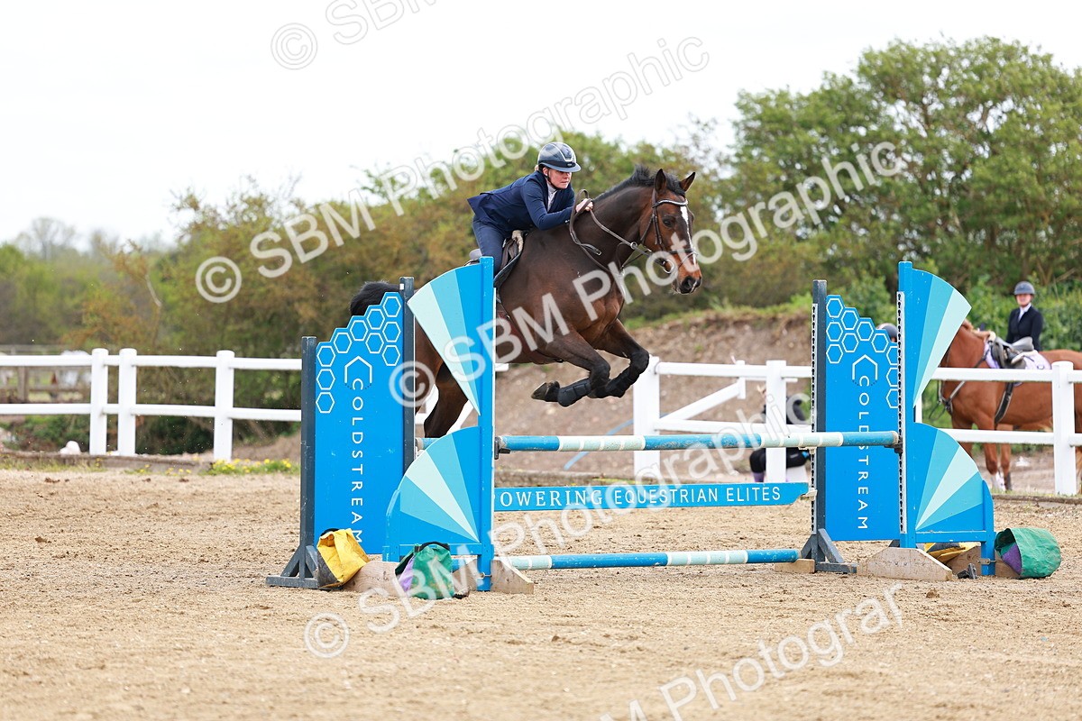 SBM_001880 - class 8 - Senior British Novice - 90cm