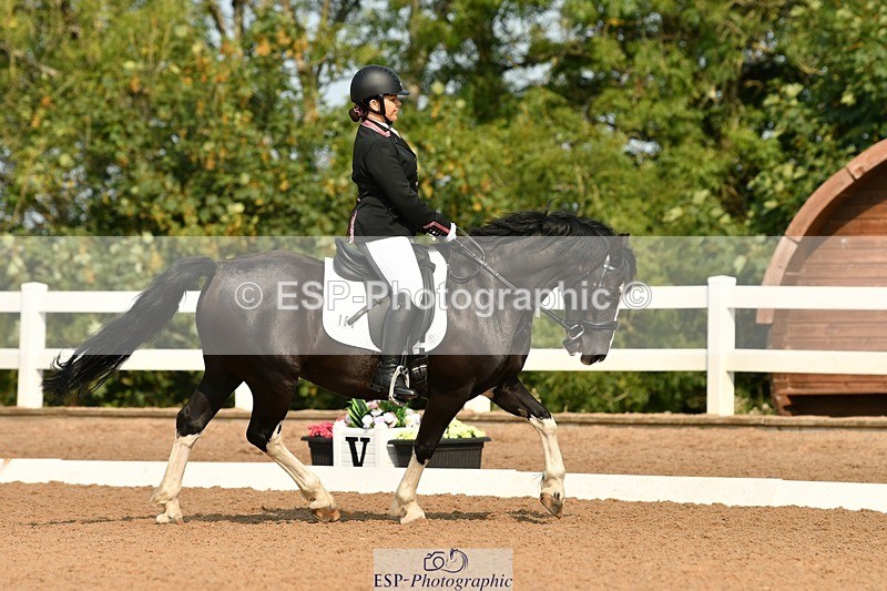 250817-102858-07883 - 169-Amber.HeywoodWalena.Rockocoko