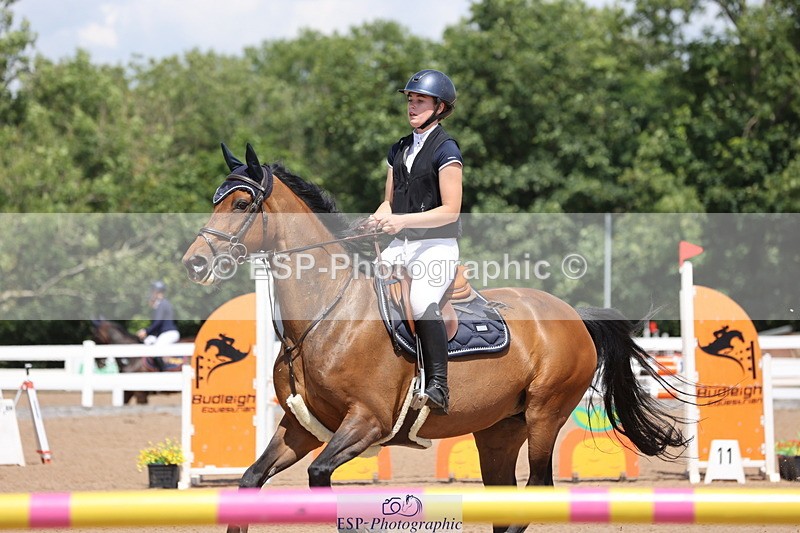 240718A-130219-05361 - Cls 9, 1 Star Bronze Tour 1.10m