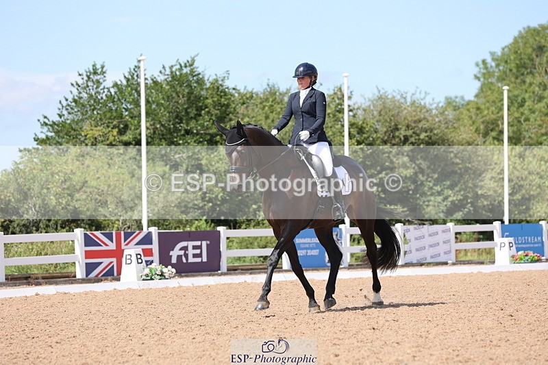 240816A-141240-05296 - 270-Tamara.Egglestone-OLINDE