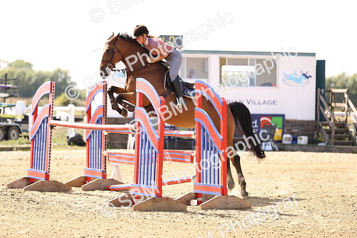 SBM_006816 - Class 13 - Senior Newcomers - 1.10m