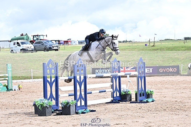 250731-112721-00569 - Cls 02 Snr Fox 1st Rnd