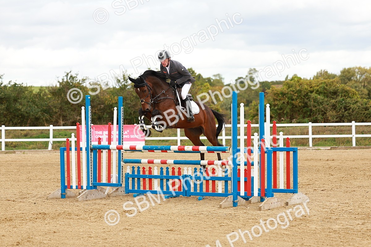 SBM_001190 - Class 3 - Senior Discovery - 1.00m