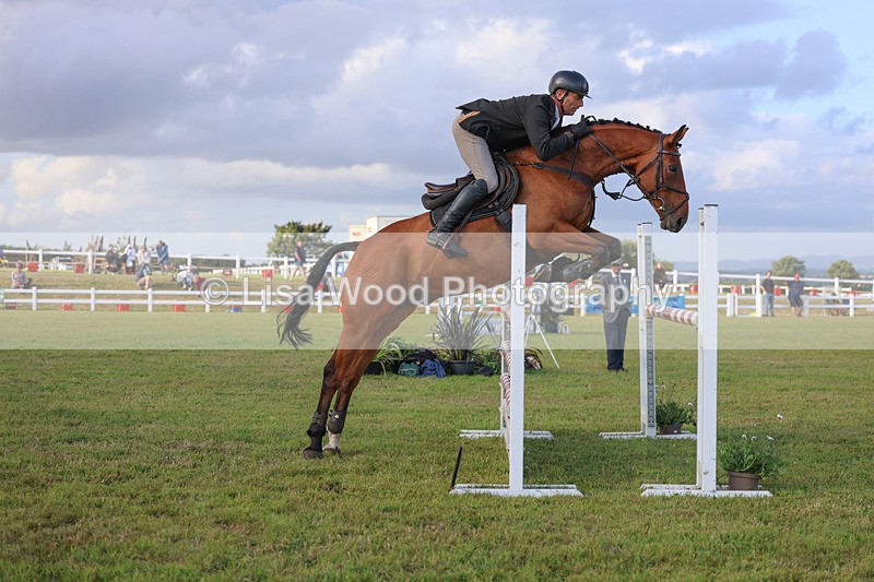 3E7A4788 - Class C1: Showjumping Senior Newcomers/1.10m open