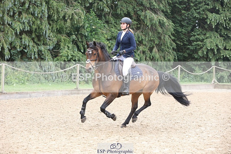 230618-085716-09425 - Cls 19 Pony Intro 1m