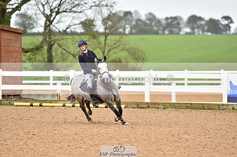 231028A-121838-01098 - Cls 3 Discovery & 90cm Open