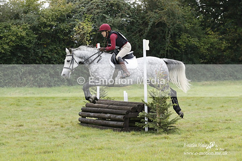  WWHT 171021 2320 - Novice Pairs (0.80m)  17/10/21