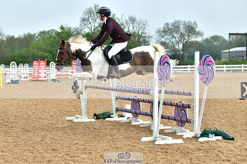 230514A-102852-02259 - Cls 22 Pony Discovery & 90cm Open