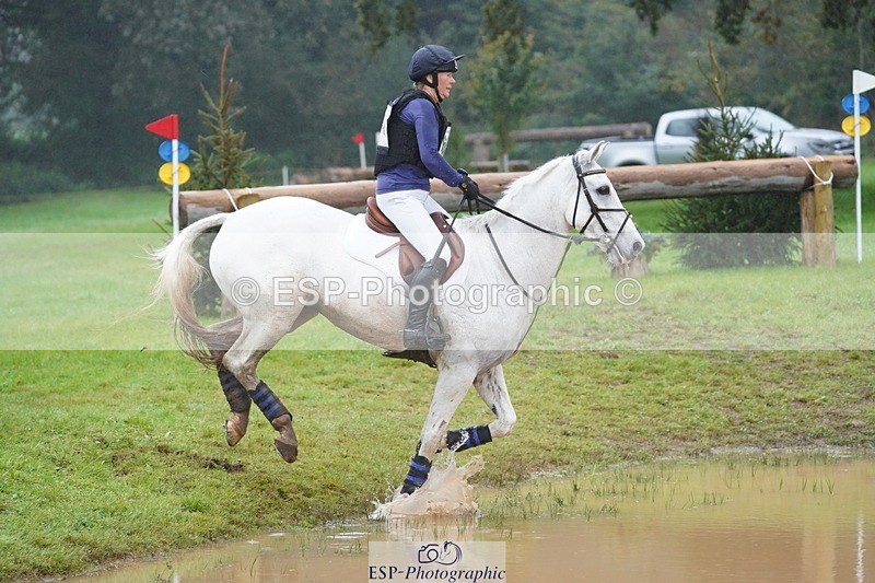 231021-105838-13940 - 651-RATHNAGREW.GREY.TEX-Nicola.Horsley-gubbins-SC+XC