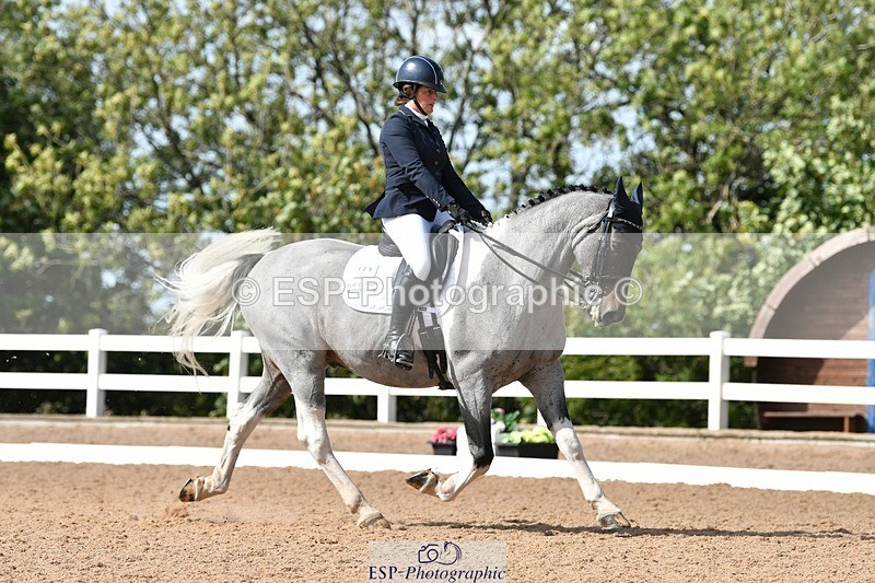 250906-142535-03226 - 125-Heather.UrquhartCrafty.Wizard