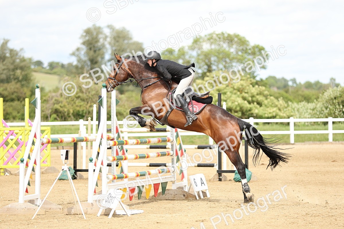 SBM_001176 - Class 5 - Senior Foxhunter - 1.20m