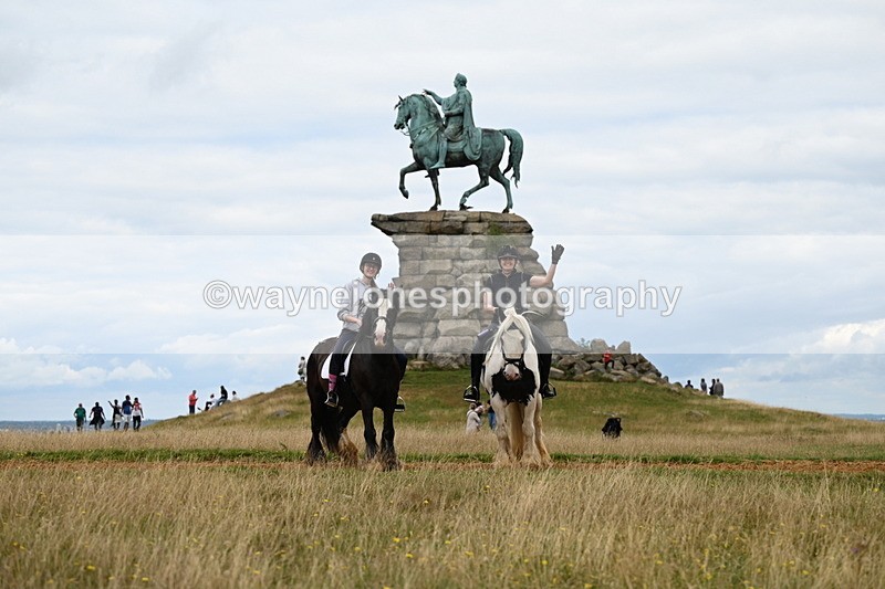 DSC_6614 - Time at Statue 12:45 to 13:15