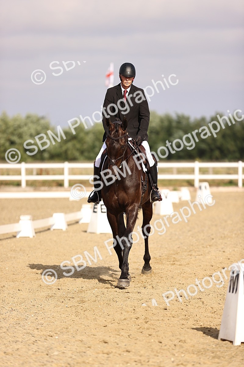 SBM_008448 - Novice 5 - 08.30-9.33