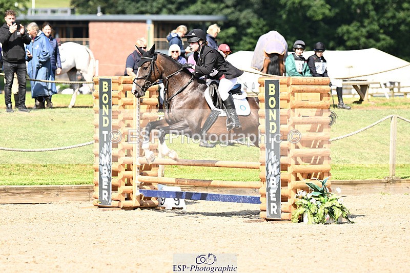 240824X-113829-25323 - 70cm Round 2 10.30 to 12.10