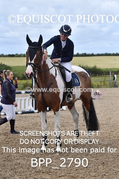 BPP_2790 - CLASS 6 SAT Senior Newcomers/ 1.10m Open