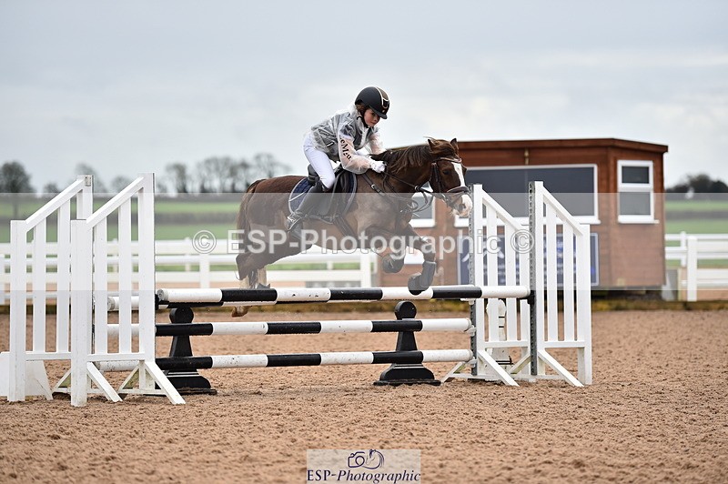 231203A-100154-00262 - Cls 2 British Novice & 80cm Open