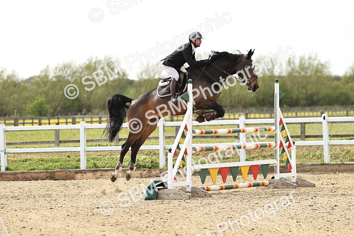 SBM_001527 - Class 5 -Senior Foxhunter - 1.20m