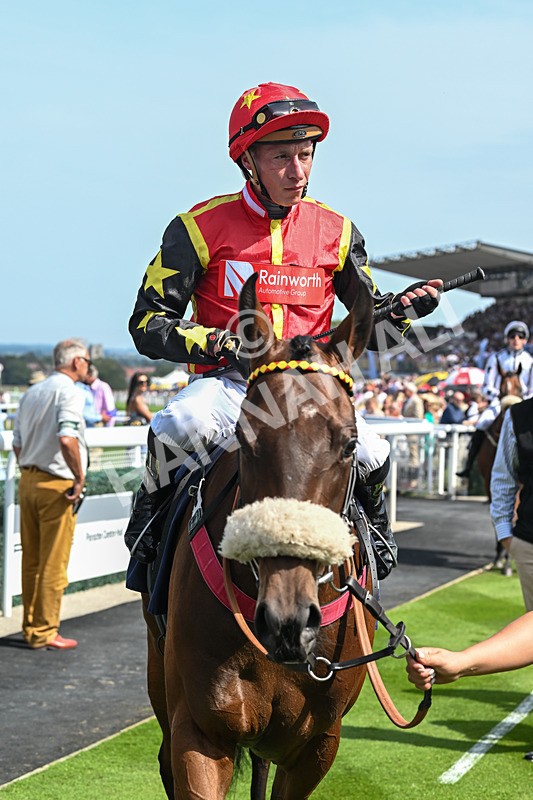 130825-Race 1-Arduis Invicta-6853 - Race 1