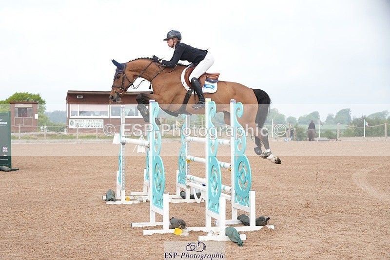 260508-093751-04665 - Cls 12 Snr Foxhunter