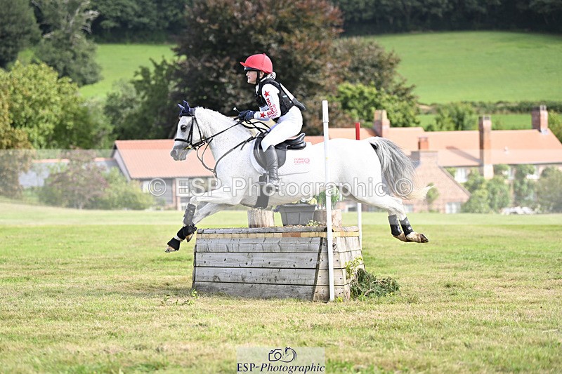 240825X-105648-31497 - 70cm XC 10.00 to 11.00