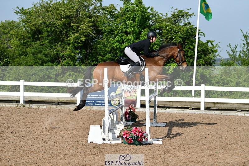 240511A-092524-11262 - Cls 28 95cm National Am Quali