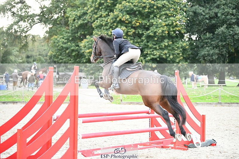 251004A-172544-02422 - Classes 12 & 13 90cm