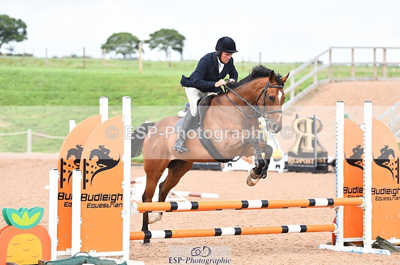 230711A-163204-00037 - 70cm