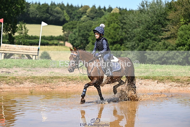 240729B-145909-02901 - Abbie's Group XC