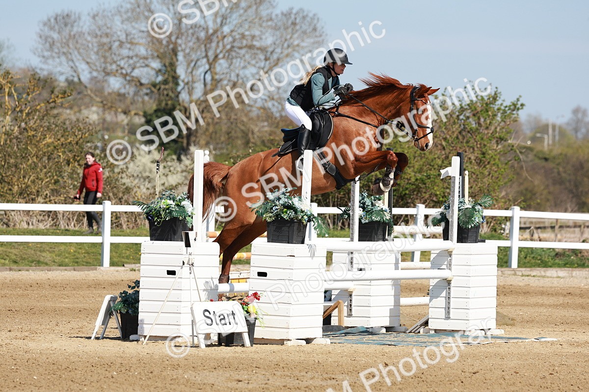 SBM_004267 - Class 17 - Senior Newcomers - 1.10m