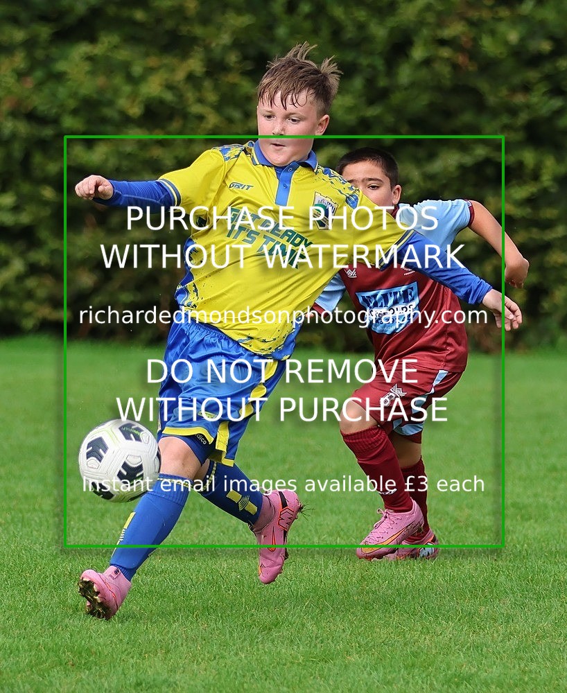 533A5175 - Kendal United U10 vs Middleton & Overton Sports U11 (13/9/26)