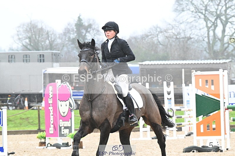 250215A-131543-00927 - Cls 4 Newcomers and 1.10m Open