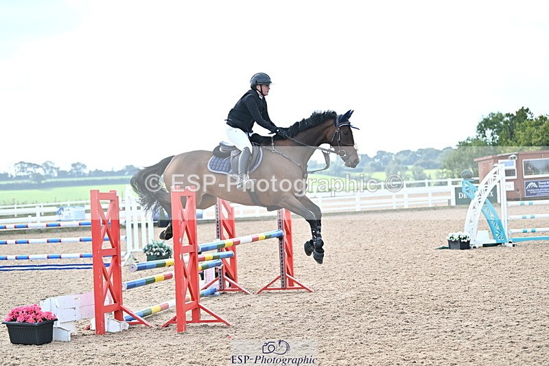 241004A-123414-01915 - Fri 09 95cm Amateur Quals