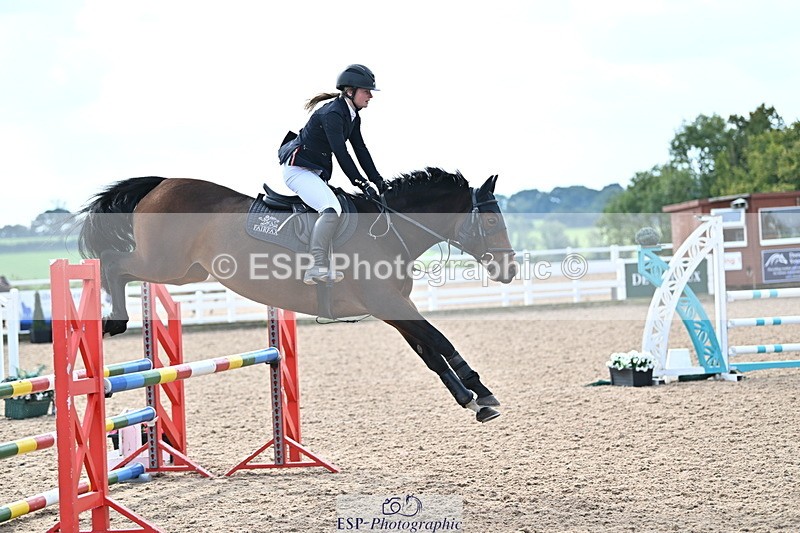 241004A-124100-02002 - Fri 09 95cm Amateur Quals