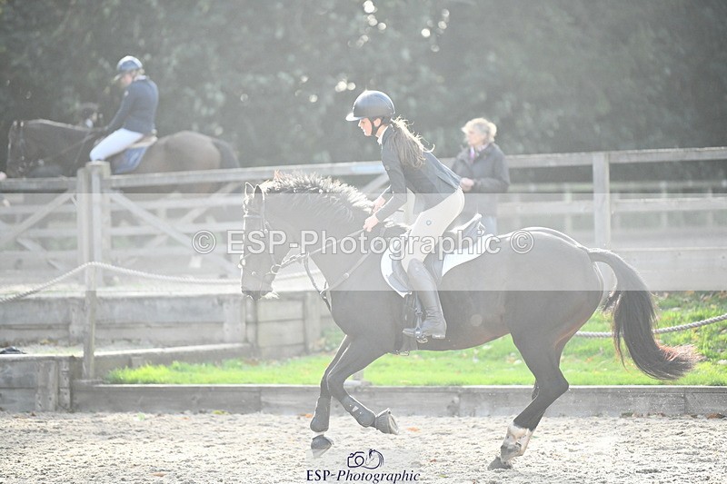 251004A-163406-02121 - Classes 10 & 11 80cm