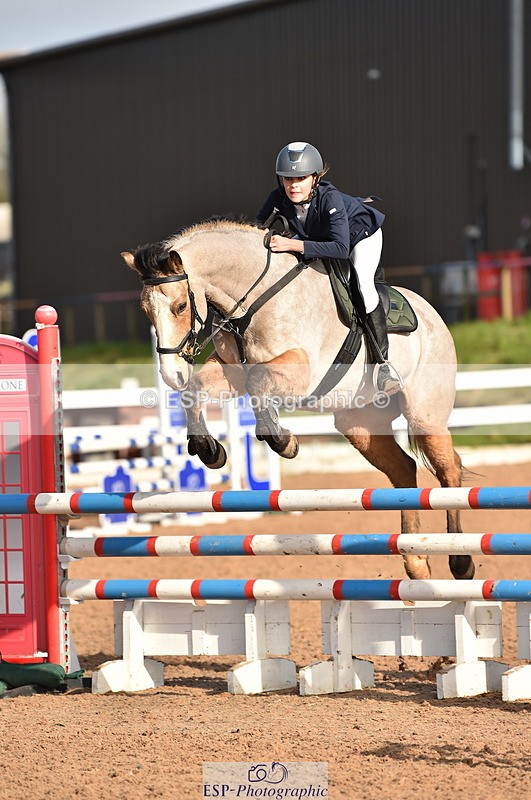 240210A-113952-01007 - Cls 8 Pony Newcomers & 1m Open