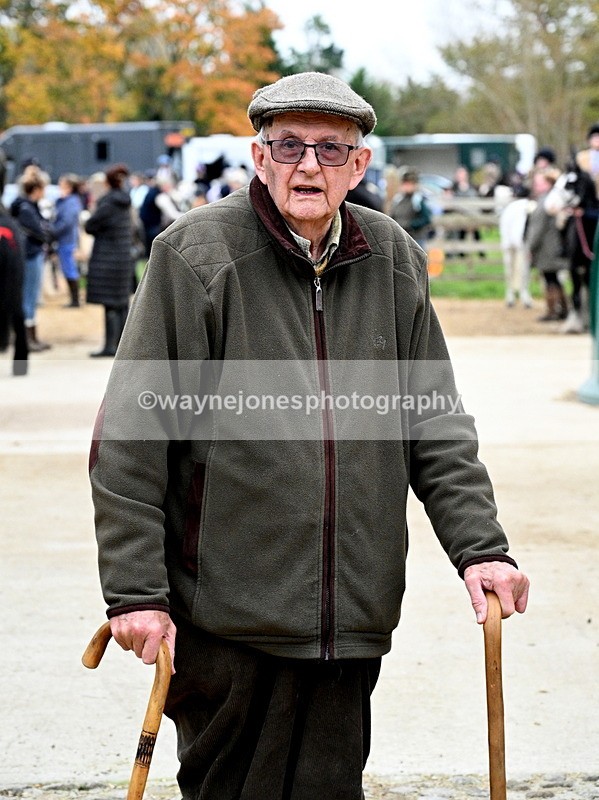WJ7_5904 - Berks & Bucks - Children's Meet - The Old Farmhouse – Steventon.