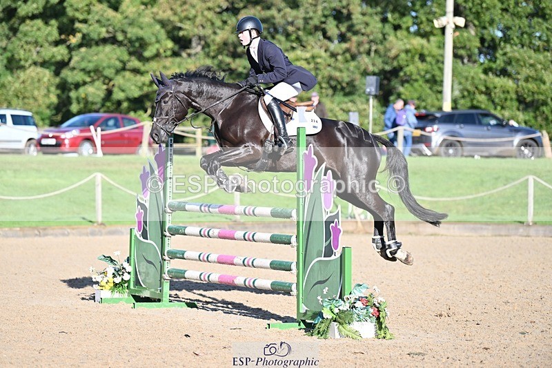 231022-095743-23148 - 236-FAIRLIGHT.ALLEGRA-Jonny.Lee-SJ