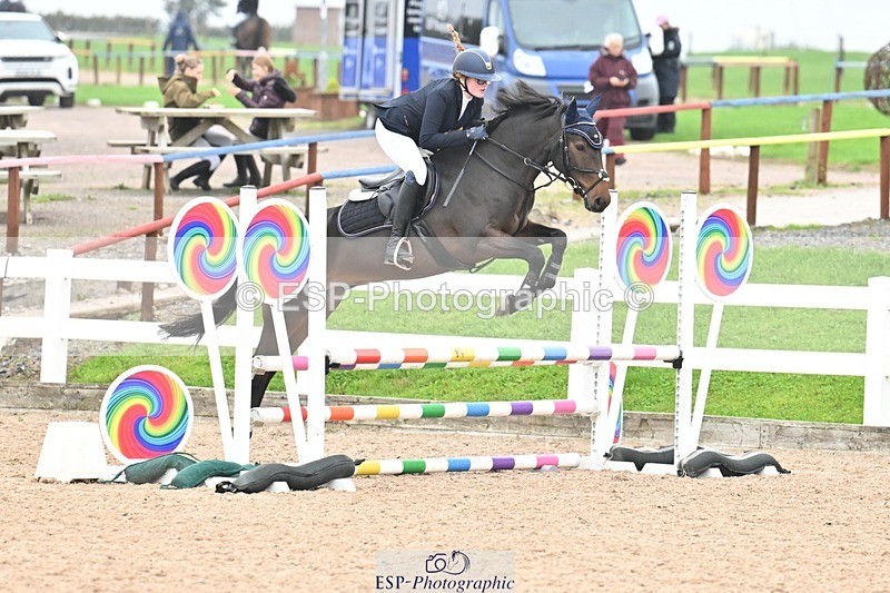 250920-120705-01009 - Cls 24+25 Club and Schools 80cm