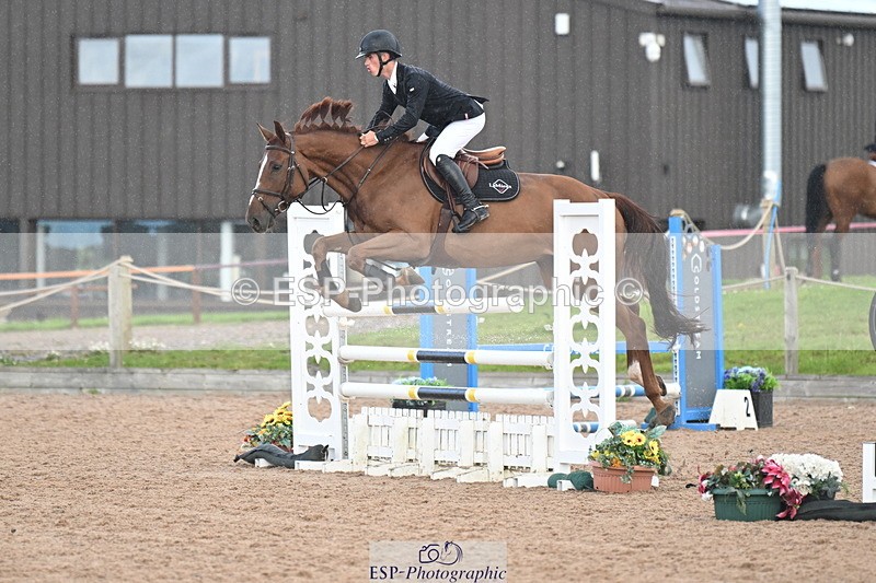 240912A-111333-00516 - Cls 2 Snr Newcomers