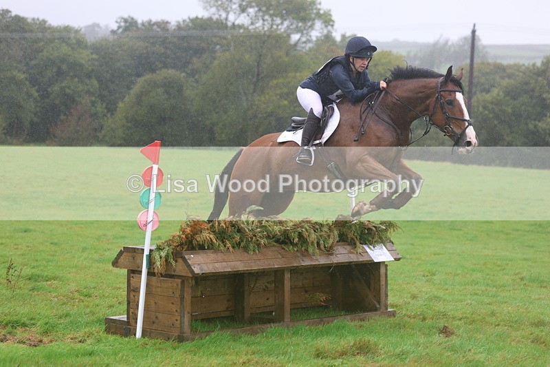 3E7A1901 - Class 4: 80cm: Box