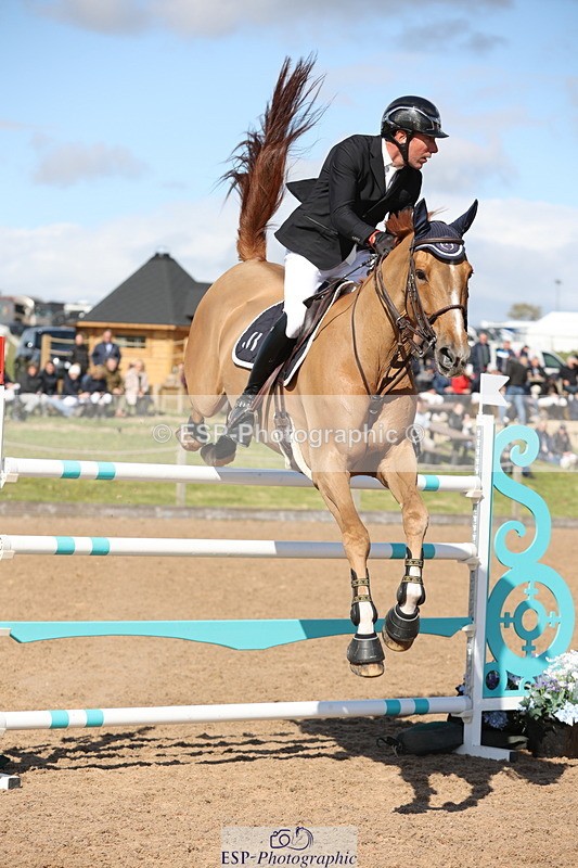 240419A-155804-09066 - Cls 10, 2 Star Big Tour 145cm  15.45 to 16.35 break