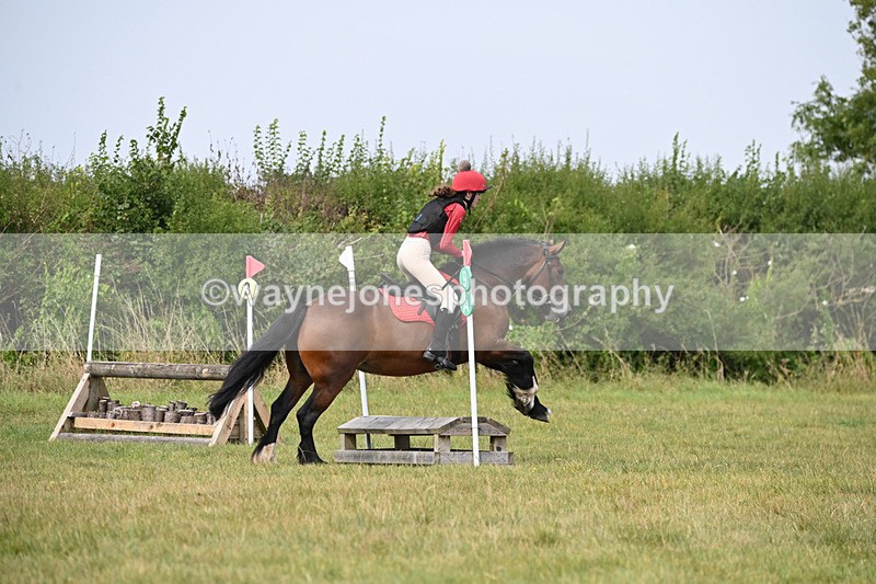 WJ6_1502 - 60cm XC Time 12:55 to 13:19
