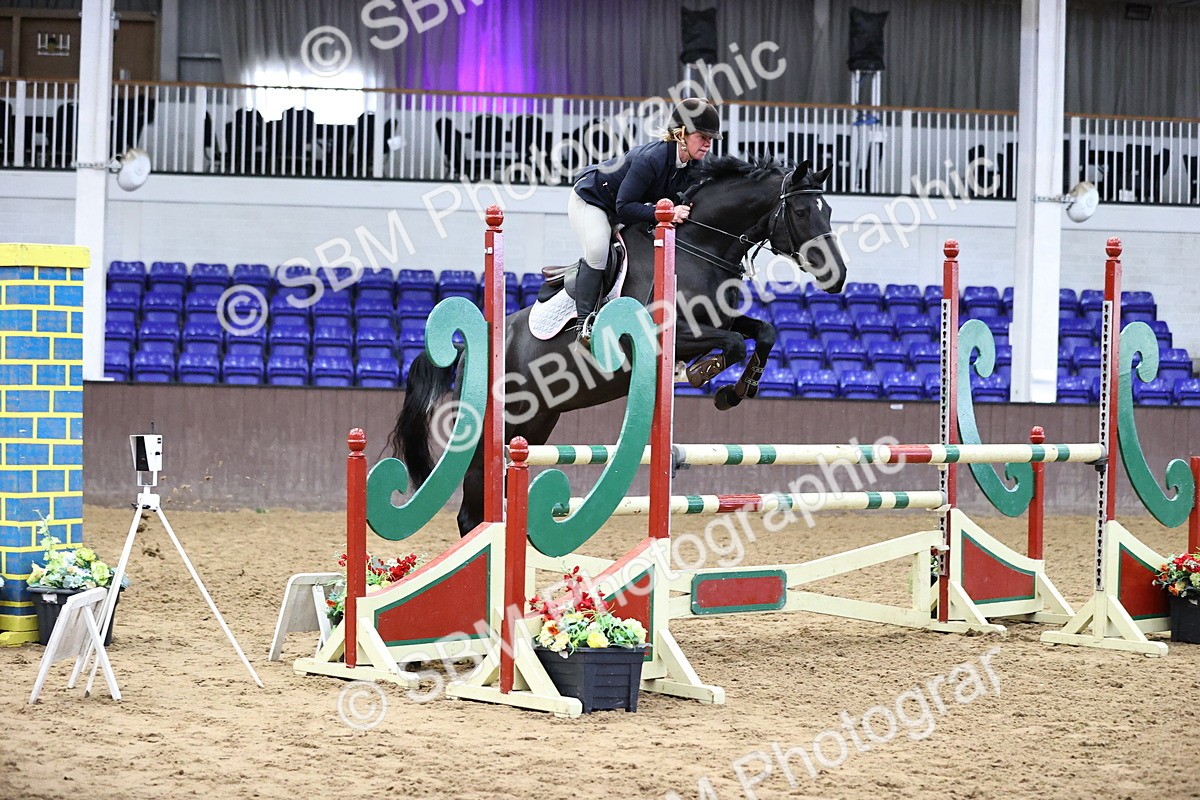 SBM_001830 - Class 4 - Senior Newcomers - 1.10m Open