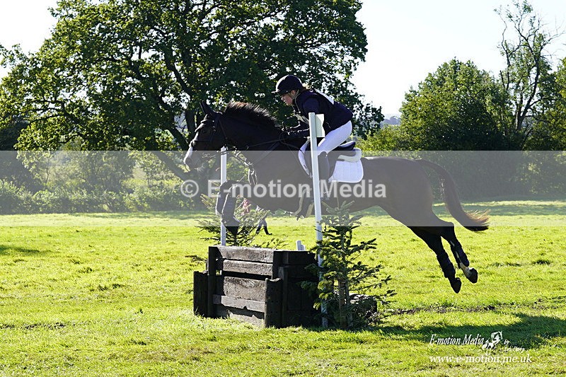  WWHT 031021 723 - WWEC Novice Restricted (0.80m) 18/10/20